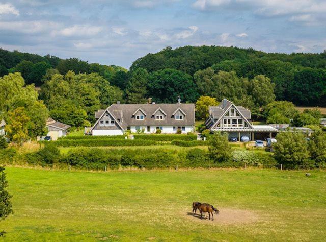 Weitblick - Fewo In Ostseenaehe, 2Km Bis Zur Flensburger Foerde, Mit 2 Grossen Schlafzimmern Munkbrarup Bagian luar foto